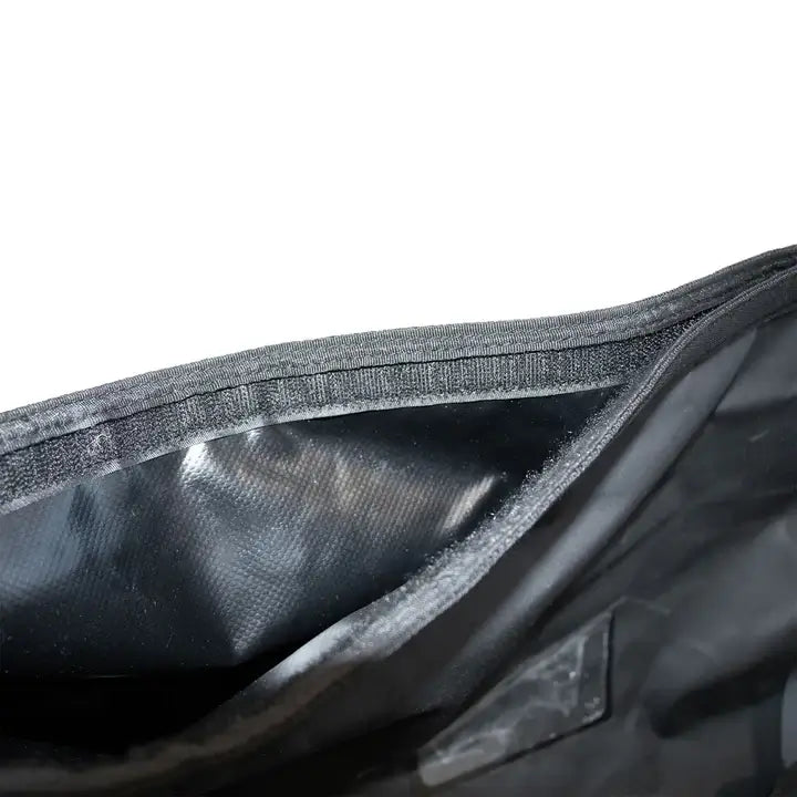 SHARKSKIN PERFORMANCE DRY DUFFLE BAG 40L product image 4