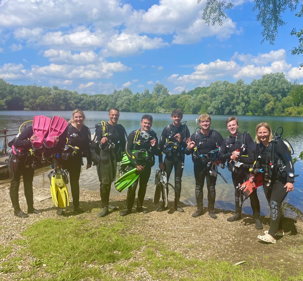 Wraysbury Lake summer